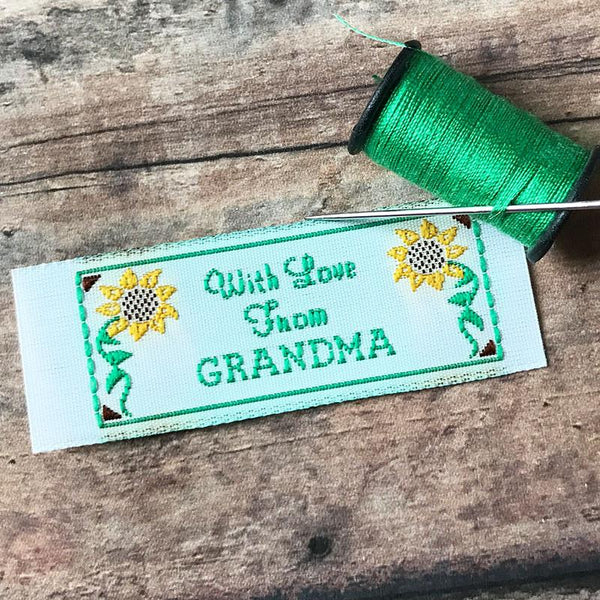 Wunderlabel Made with Love by Grandma Crafting Fashion Granny Grandmother  Woven Ribbon Tag Clothing Sewing Clothes Garment Fabric Material  Embroidered